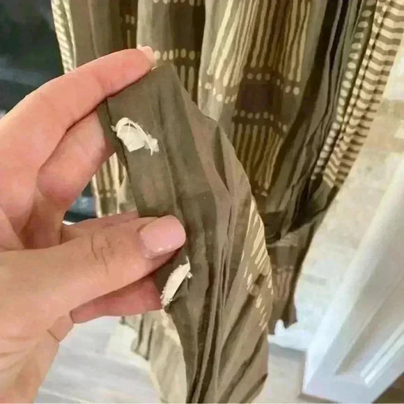 Seed Heritage Olive Scarf - Picture 4 of 4